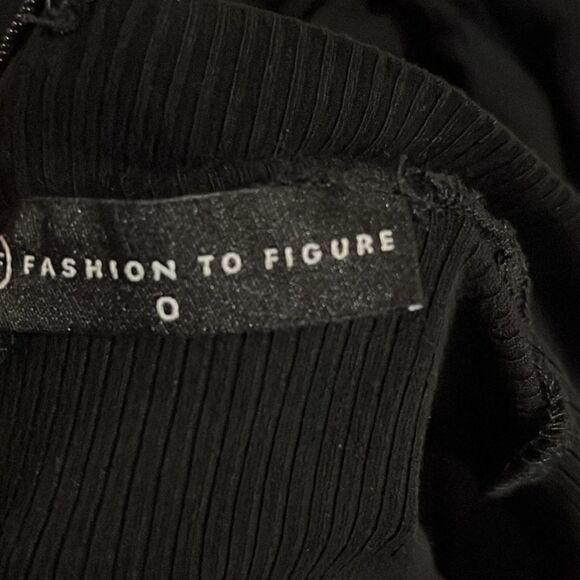 FTF Cold-Shoulder Ribbed Mini Bodycon Dress - Picture 10 of 11